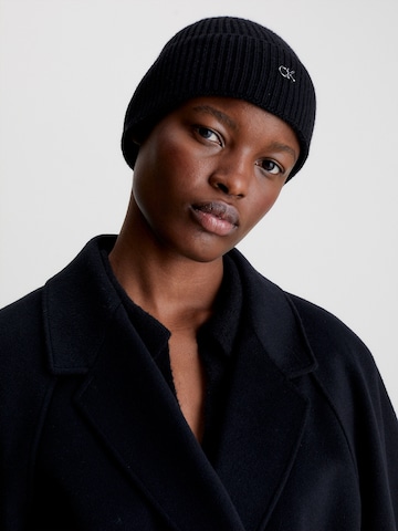 Bonnet Calvin Klein en noir : devant