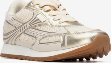 Xti Sandale in Gold: Vorderseite