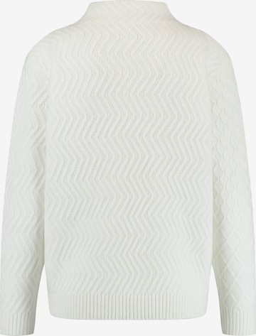 GERRY WEBER Sweater in White