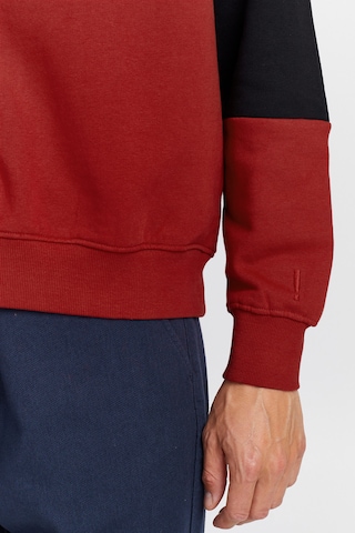 !Solid Sweatshirt in Rot