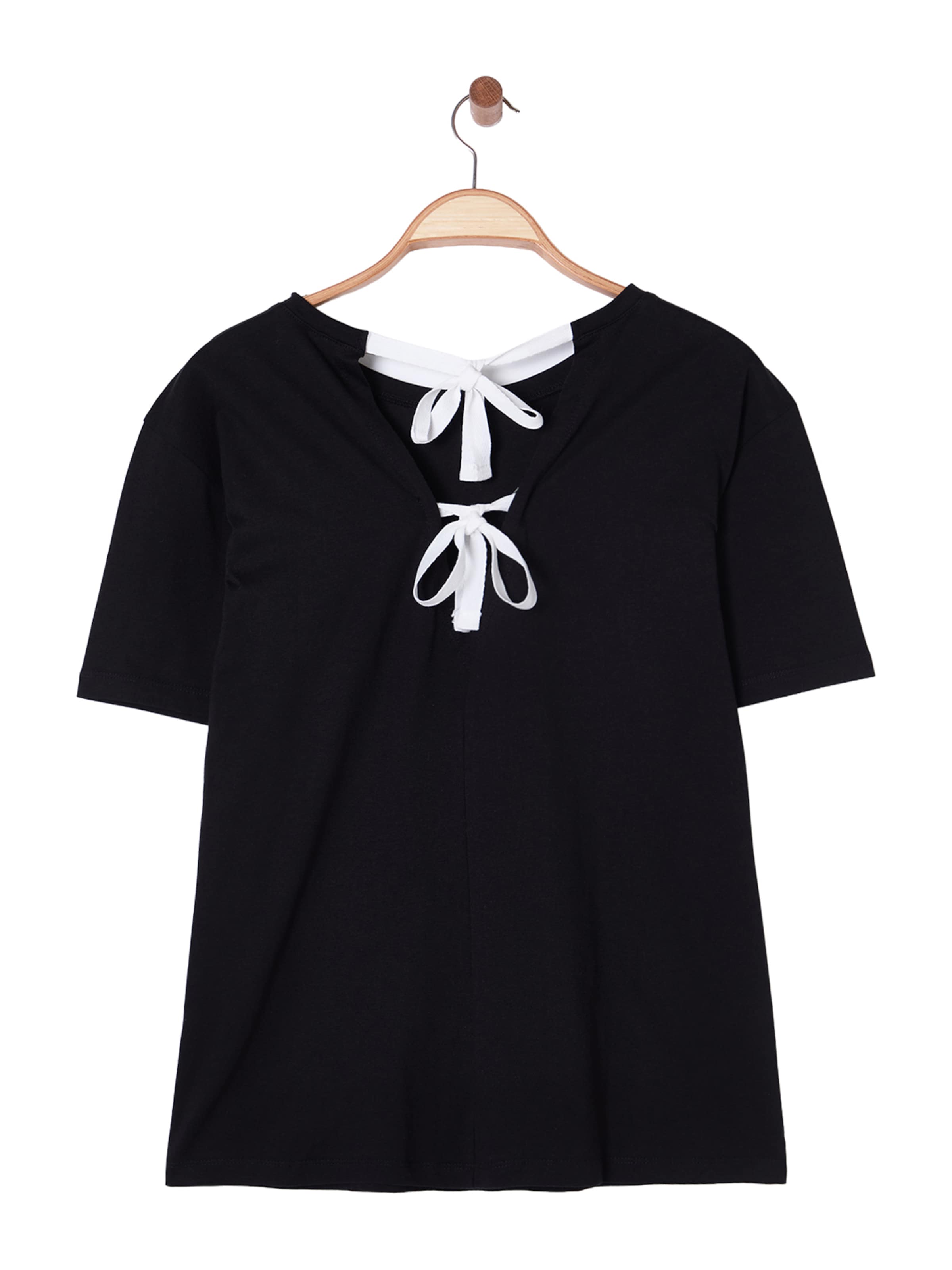 T-shirt Trendyol Curve en noir