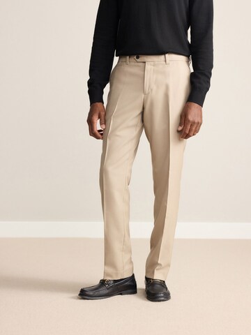 Next Slimfit Ráncos nadrág - bézs: elől