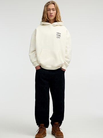 Felpa di Pull&Bear in beige