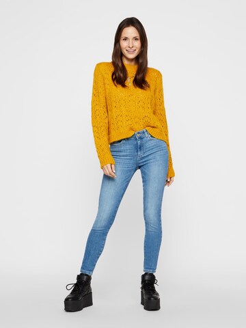 PIECES Skinny Jeans 'Delly' in Blauw