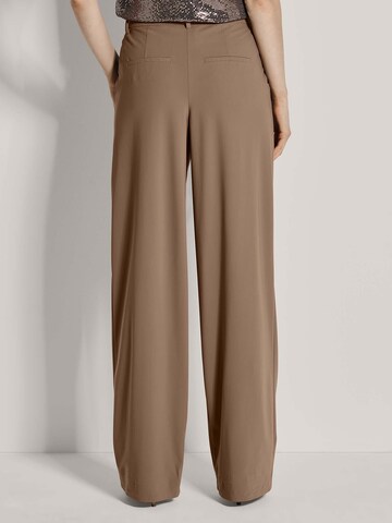 Loosefit Pantalon à pince MADELEINE en marron
