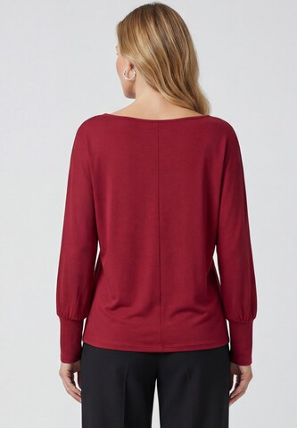 T-shirt usha BLACK LABEL en rouge