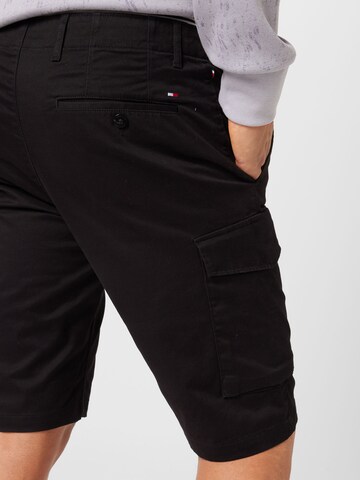 Regular Pantalon cargo 'John' TOMMY HILFIGER en noir