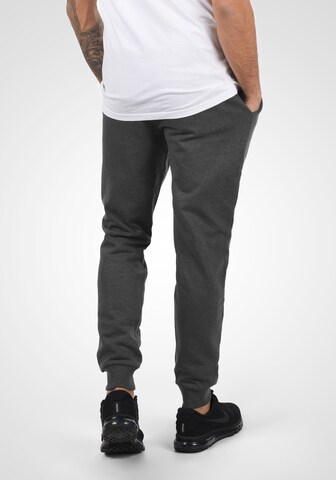 INDICODE JEANS Regular Sweatpants Gallo in Grau