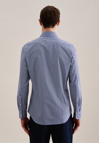 Coupe regular Chemise business 'Shaped' SEIDENSTICKER en bleu