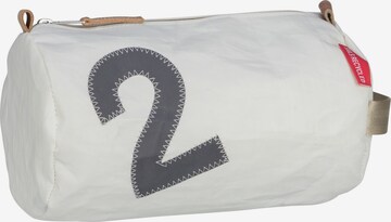 360 Grad Toiletry Bag 'Tonne' in White: front