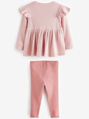 Next Set in Pink