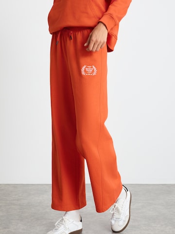 Grimelange Široký strih Nohavice - Červená: predná strana