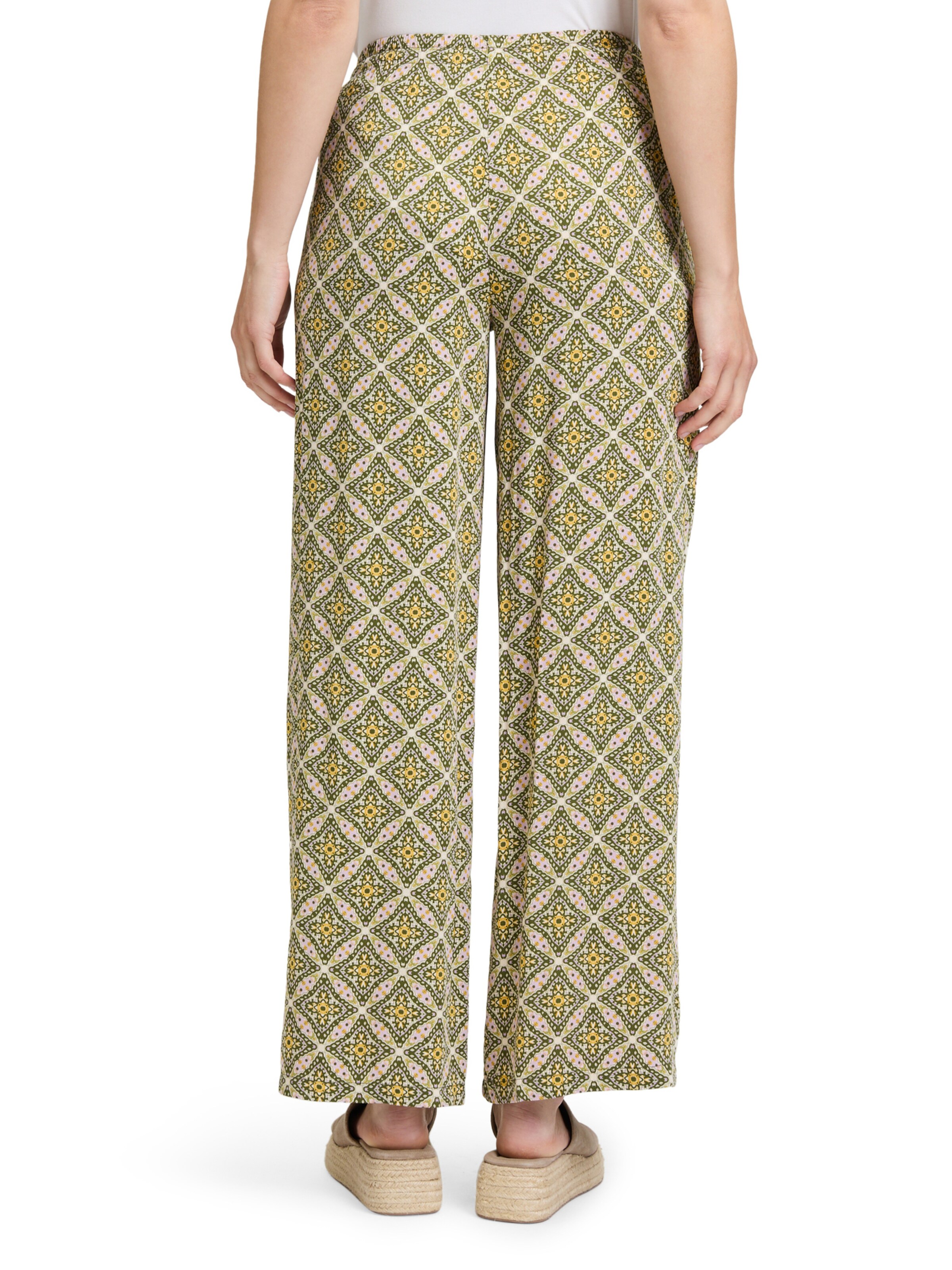 Cartoon Regular Hose in Grün