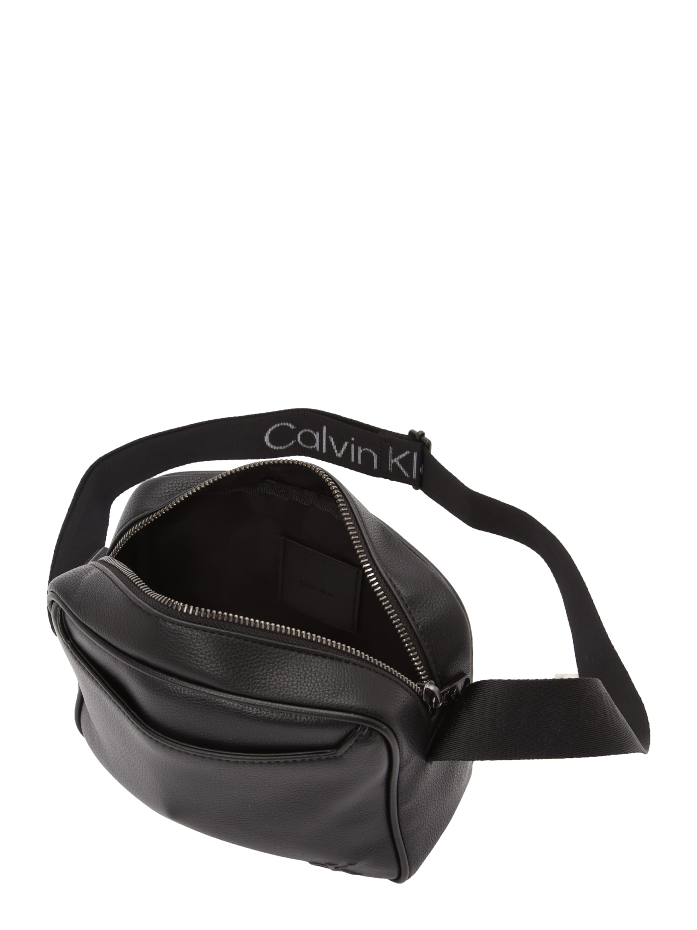 Calvin Klein Crossbody bag in Black