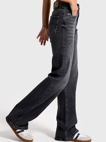 IT'S BASIC Regular Jeans 'STRAIGHT MID RISE JEANS' in Zwart