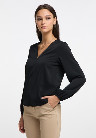 RISA - Blusa em preto: frente