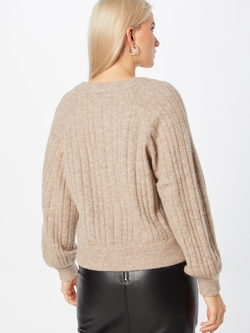 Gestuz Sweater 'Alpha' in Beige