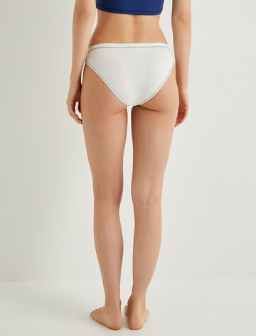 Koton Slip in Weiß