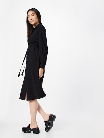 Robe-chemise 'Pepper' VERO MODA en noir