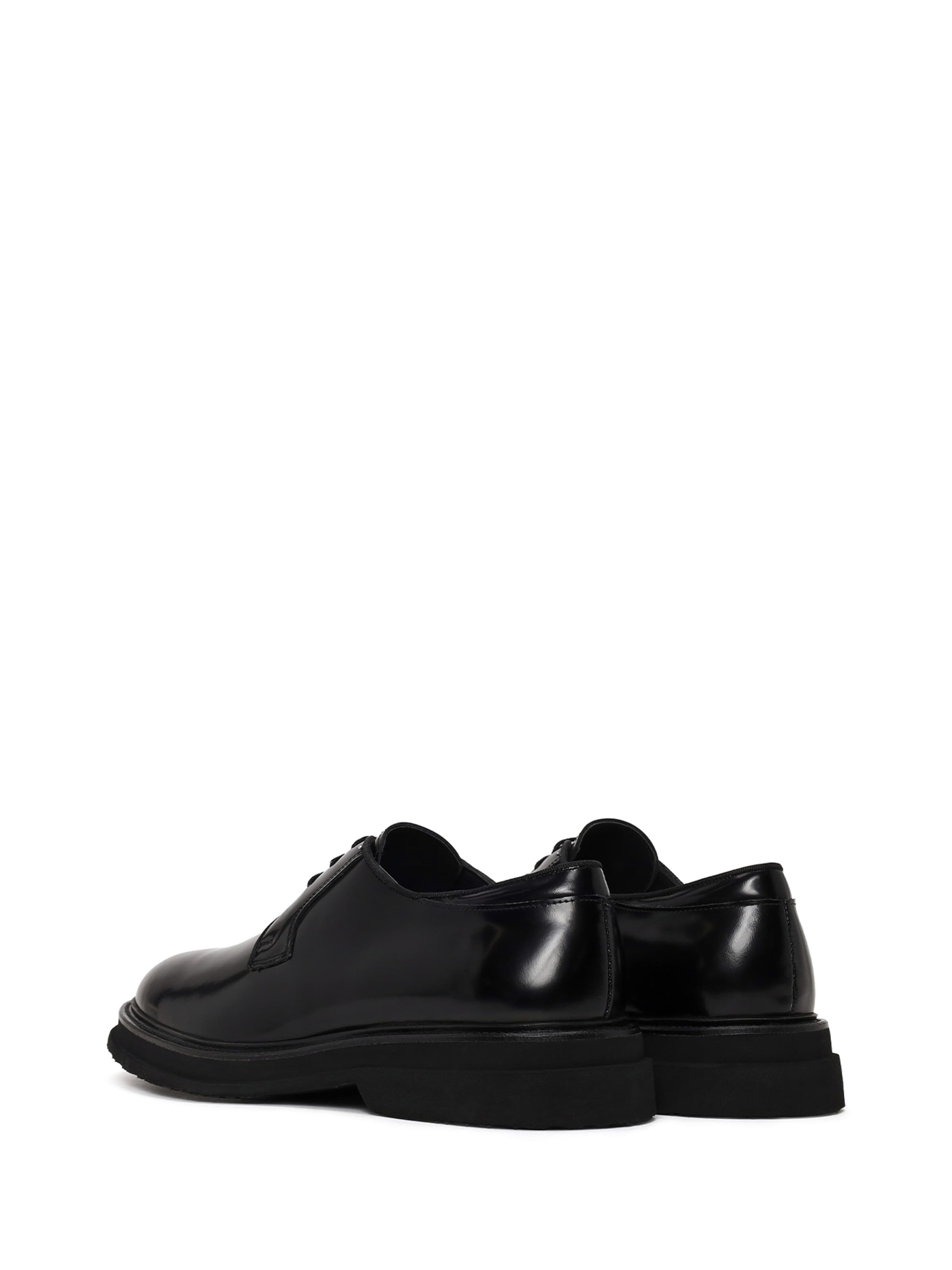 Derimod - Zapatos con cordón en negro