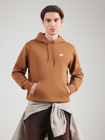 Sweat-shirt 'CLUB' Nike Sportswear en marron : devant
