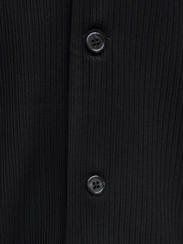JACK & JONES Comfort fit Button Up Shirt in Black