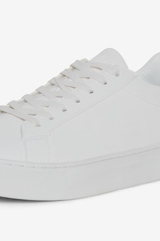 BLEND Sneakers in White