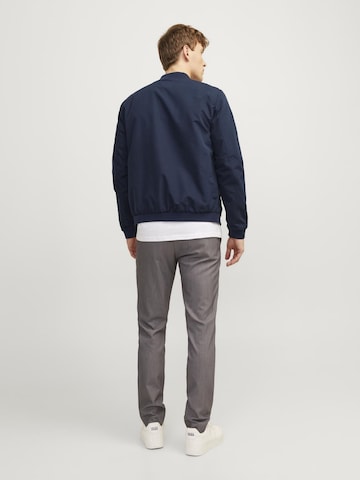 JACK & JONES Regular fit Övergångsjacka 'JJERush' i blå