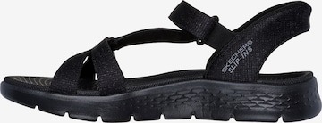 SKECHERS Sandale in Schwarz: Vorderseite