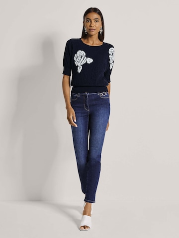 MADELEINE Pullover 'Cloqué' in Blau