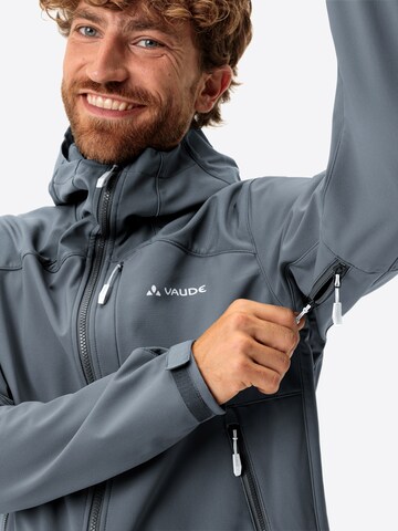 VAUDE Outdoorjas ' M Roccia SFT J II ' in Grijs