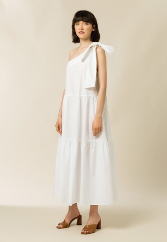 IVY OAK Letní šaty 'Sommaco' – bílá: přední strana