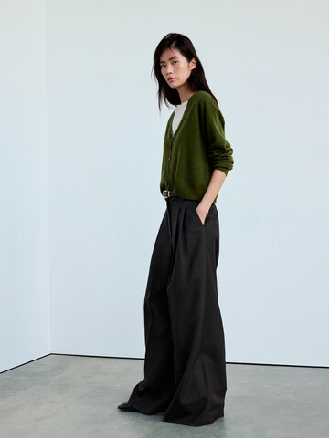 MANGO Cardigan 'NEKKON' i grøn