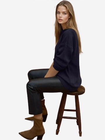 Hiccup Pullover in Blau