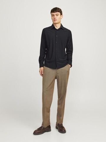 Coupe slim Chemise 'JPRBLAACTIVE' Jack & Jones Premium en noir