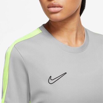 Maglia funzionale 'Academy23' di NIKE in grigio