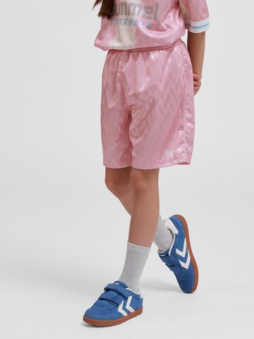 Hummel Regular Sports trousers in Pink: front