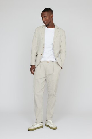 Matinique Regular Chino 'Hart' in Beige