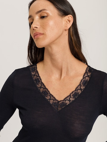 Hanro Onderhemd ' Woolen Lace ' in Zwart