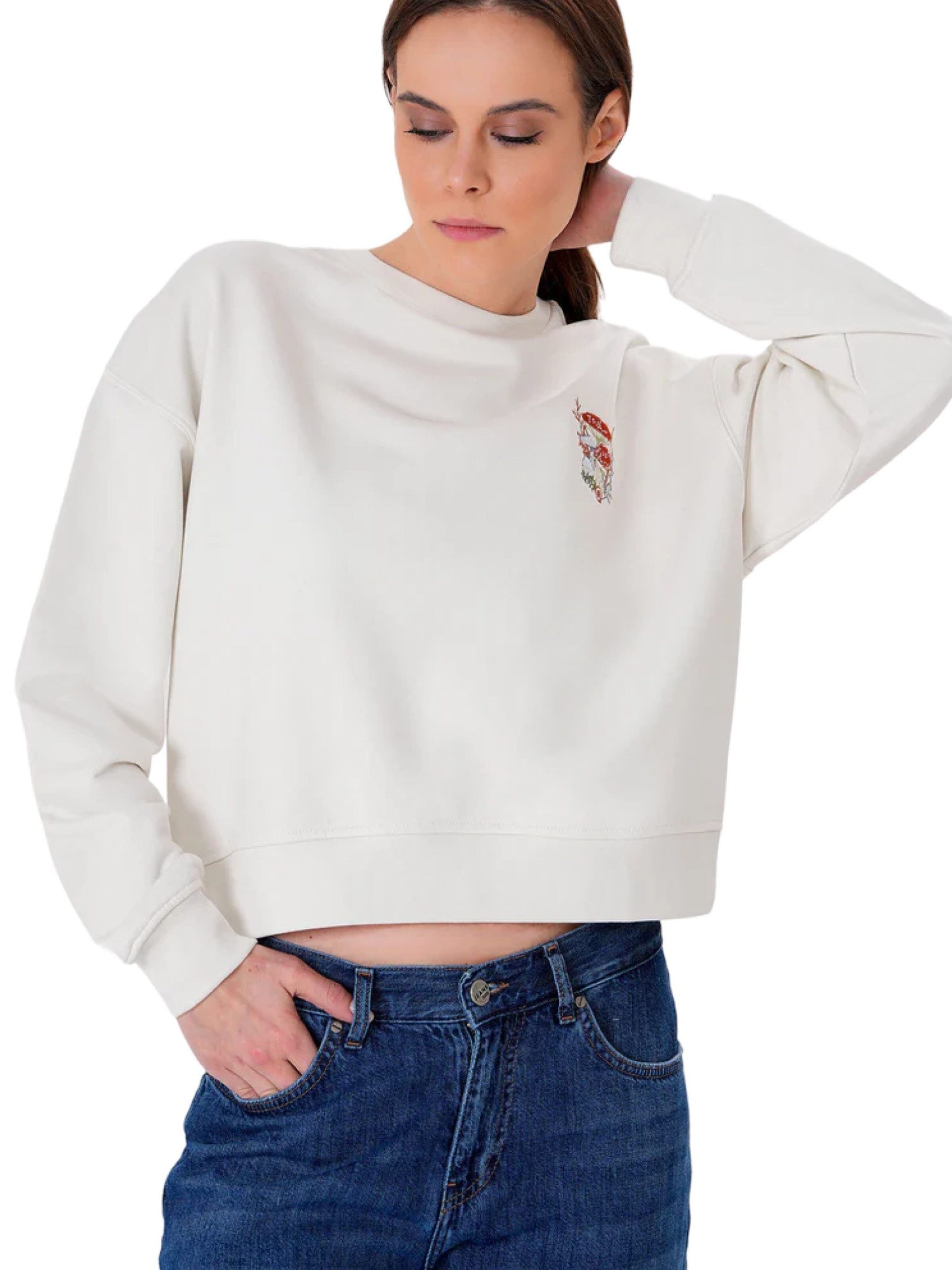 UNIQVIBE Sweatshirt in White