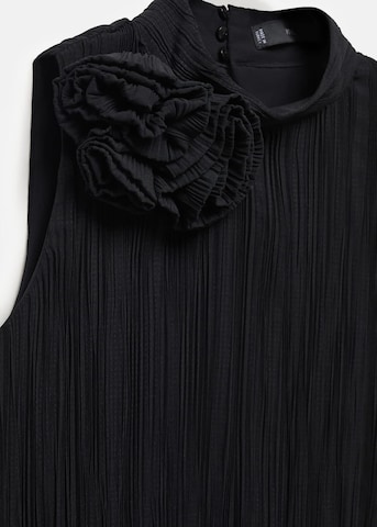 MANGO Bluzka 'Flori' w kolorze czarny