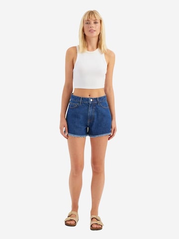 Hiccup Jeans 'Jeansshorts' in Blue
