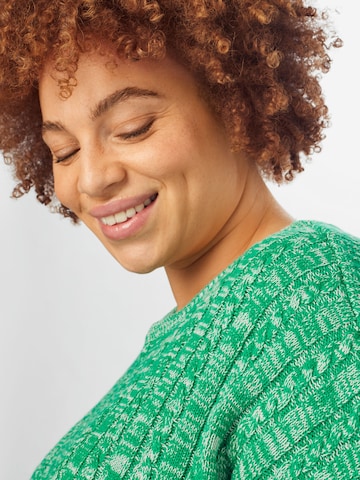 Cotton On Curve Sweater 'Riley' in Green