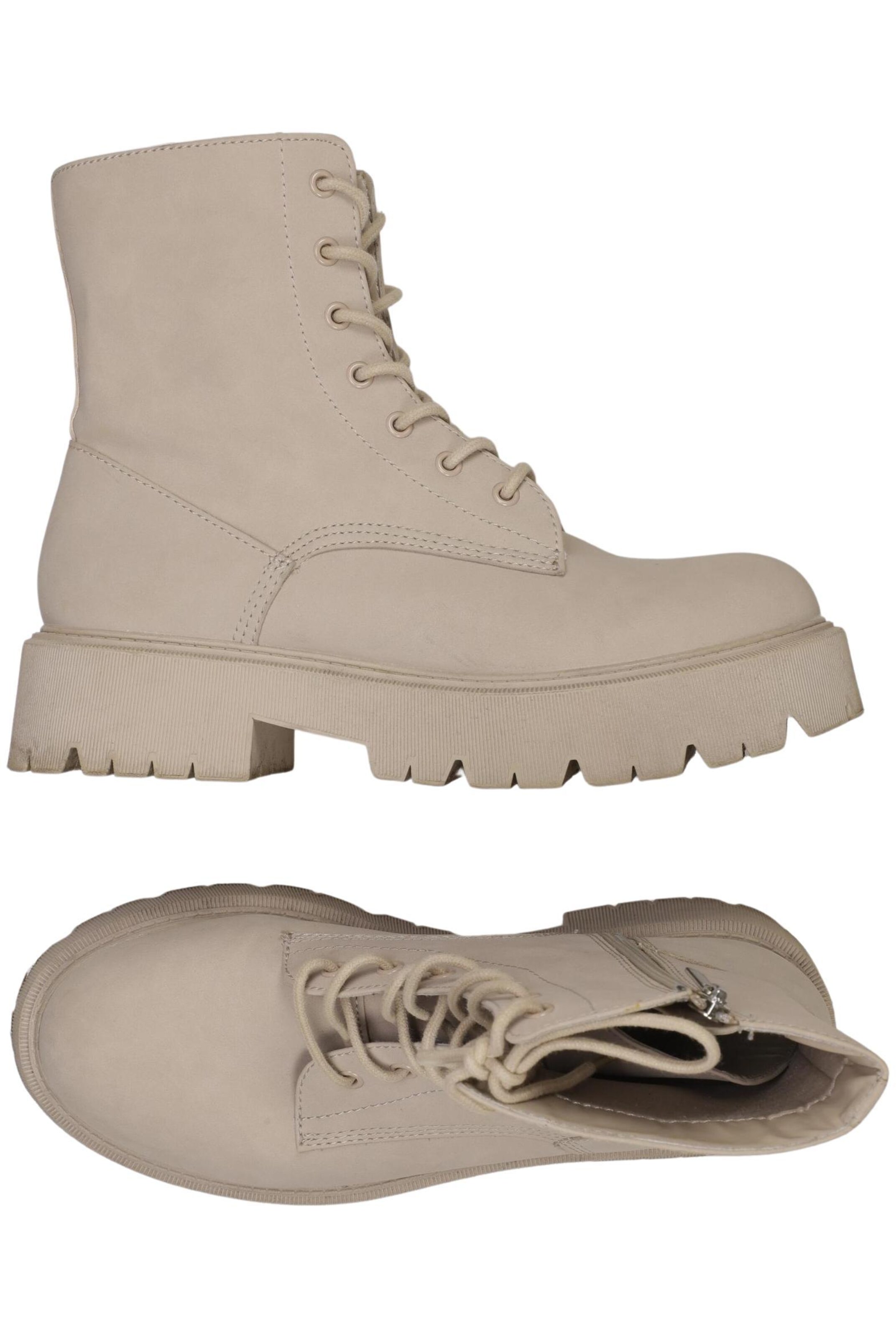 Bershka Dress Boots in 38 in Beige: front