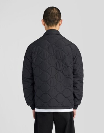 Lyle & Scott Tussenjas in Zwart