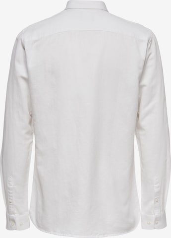 Coupe regular Chemise 'Arlo' Only & Sons en blanc