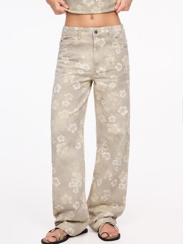 Pull&Bear Wide leg Jeans in Green: front