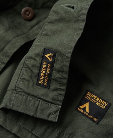 Superdry Regular Fit Jacke in Grün
