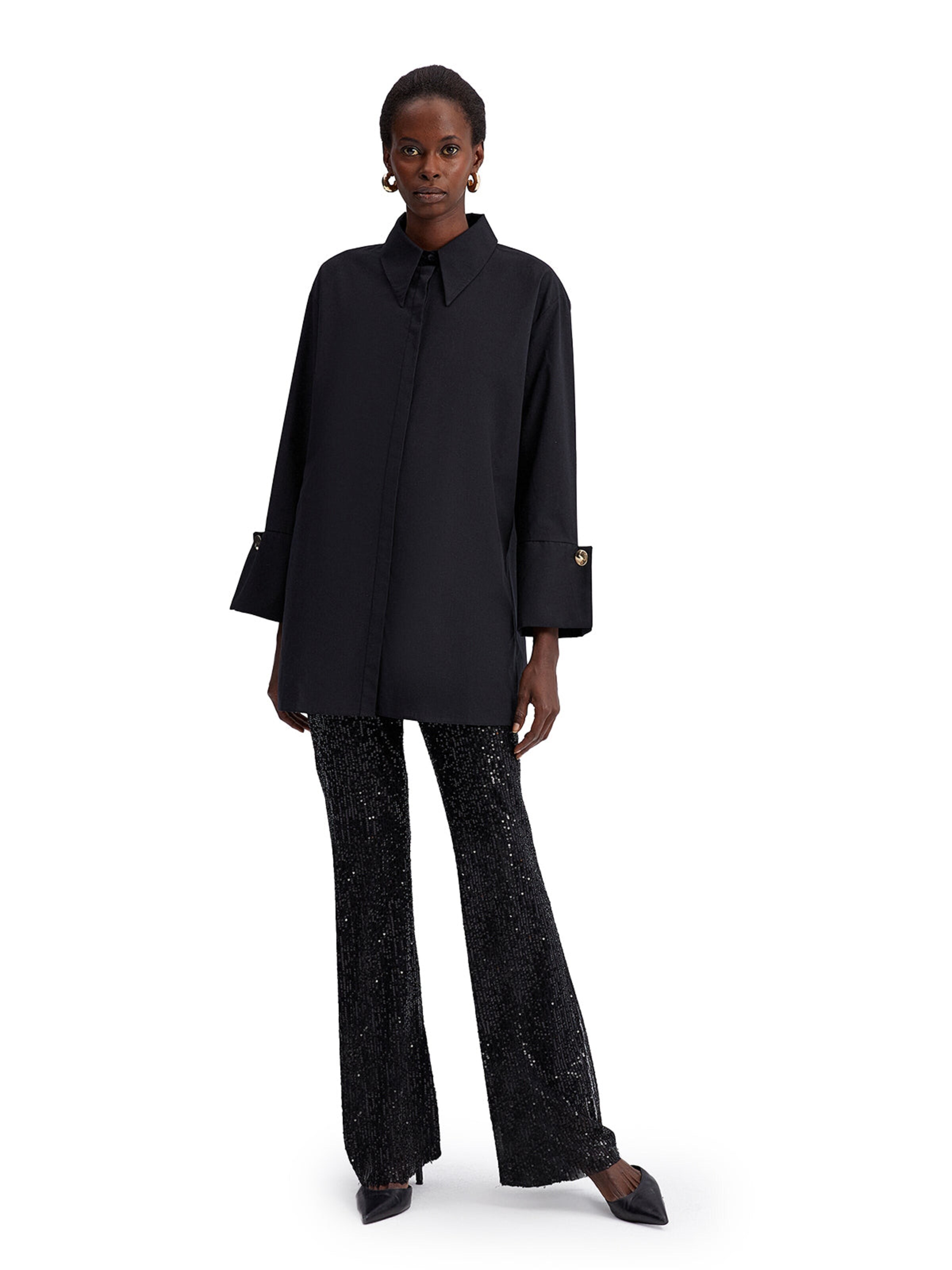 Touché Privé - Camiseta 'Poplin Shirt With Wide Cuff' en negro