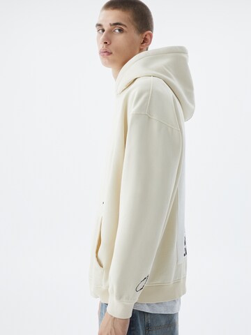 Pull&Bear Sweatshirt i beige